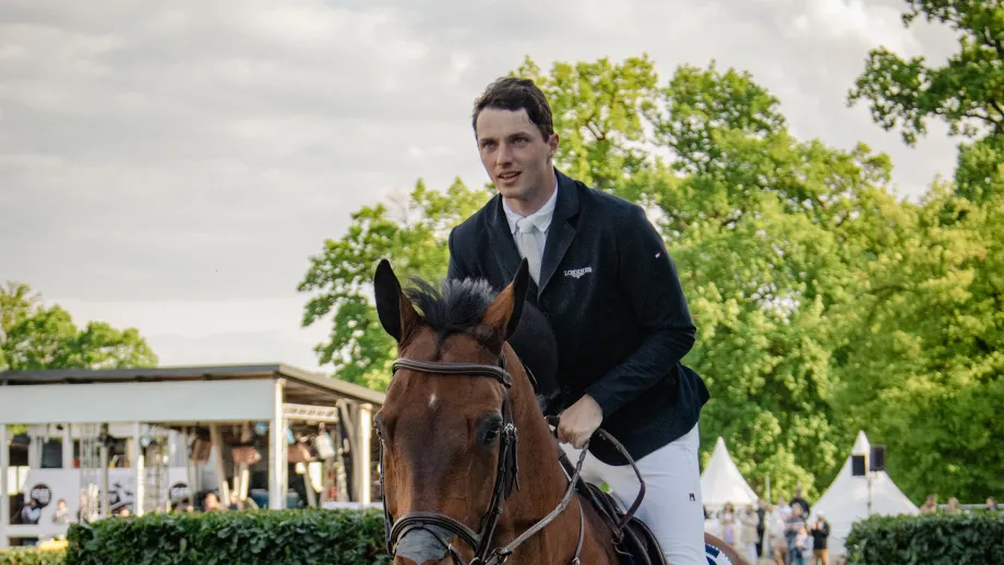 Edouard Schmitz wird neuer globaler Markenbotschafter von Tommy Hilfiger Equestrian